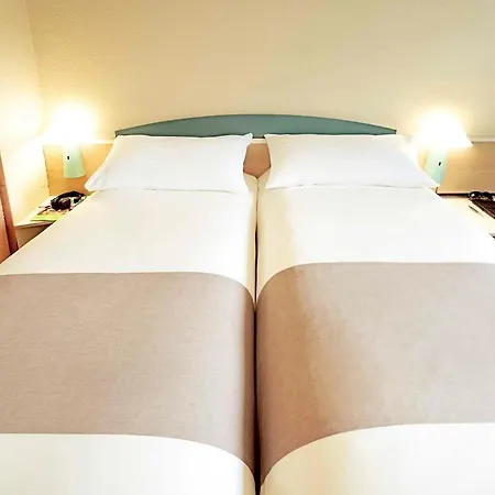 Ibis Porto Sul Europarque